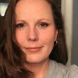 Meet your Posher, Stacy